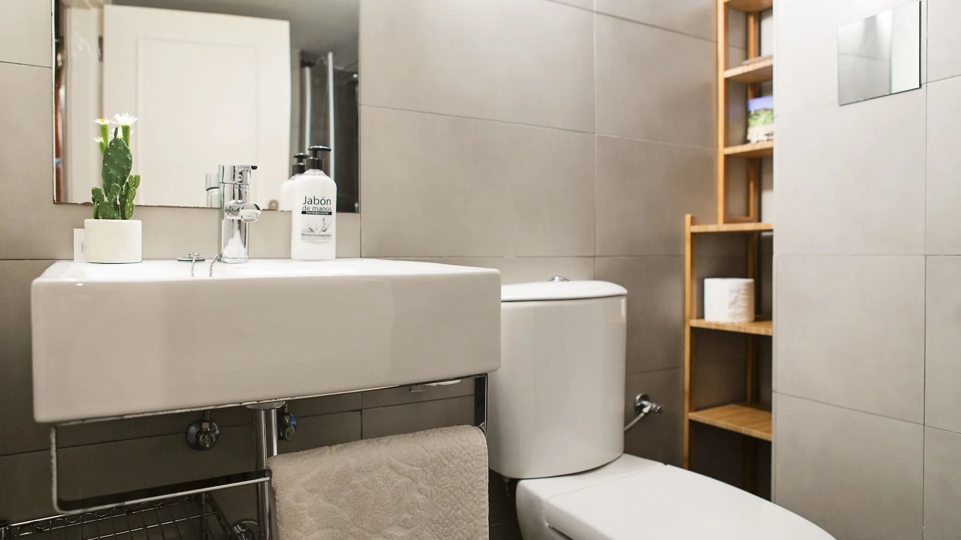 Suncity Loft Especeria 2 Malaga Apartment